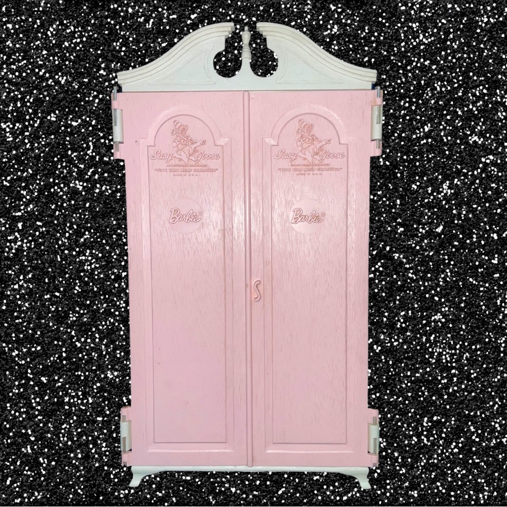 Vintage Barbie 1964 Suzy Goose Armoire Wardrobe